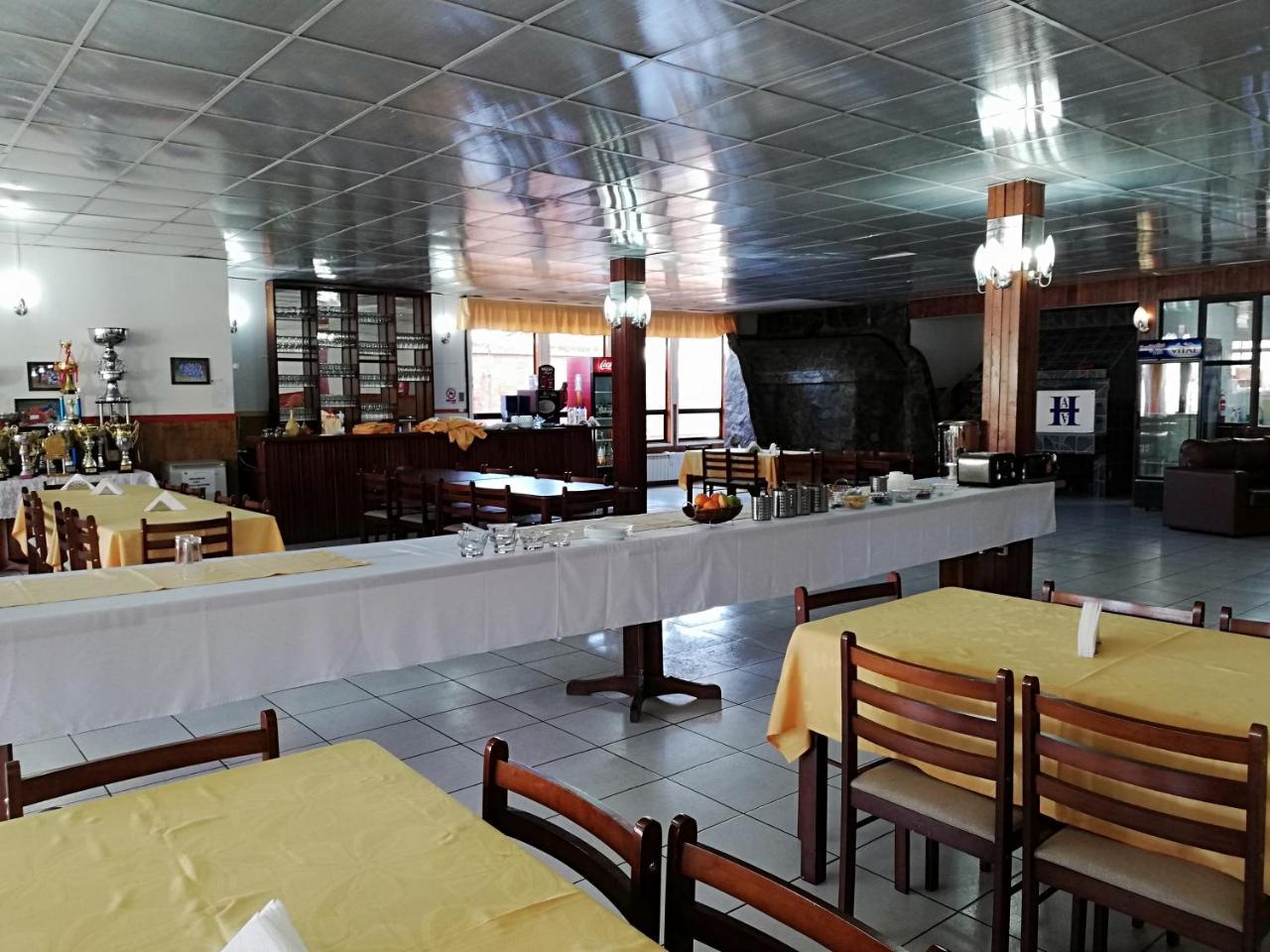 Agostini Hotel 푸에르토나탈레스 외부 사진