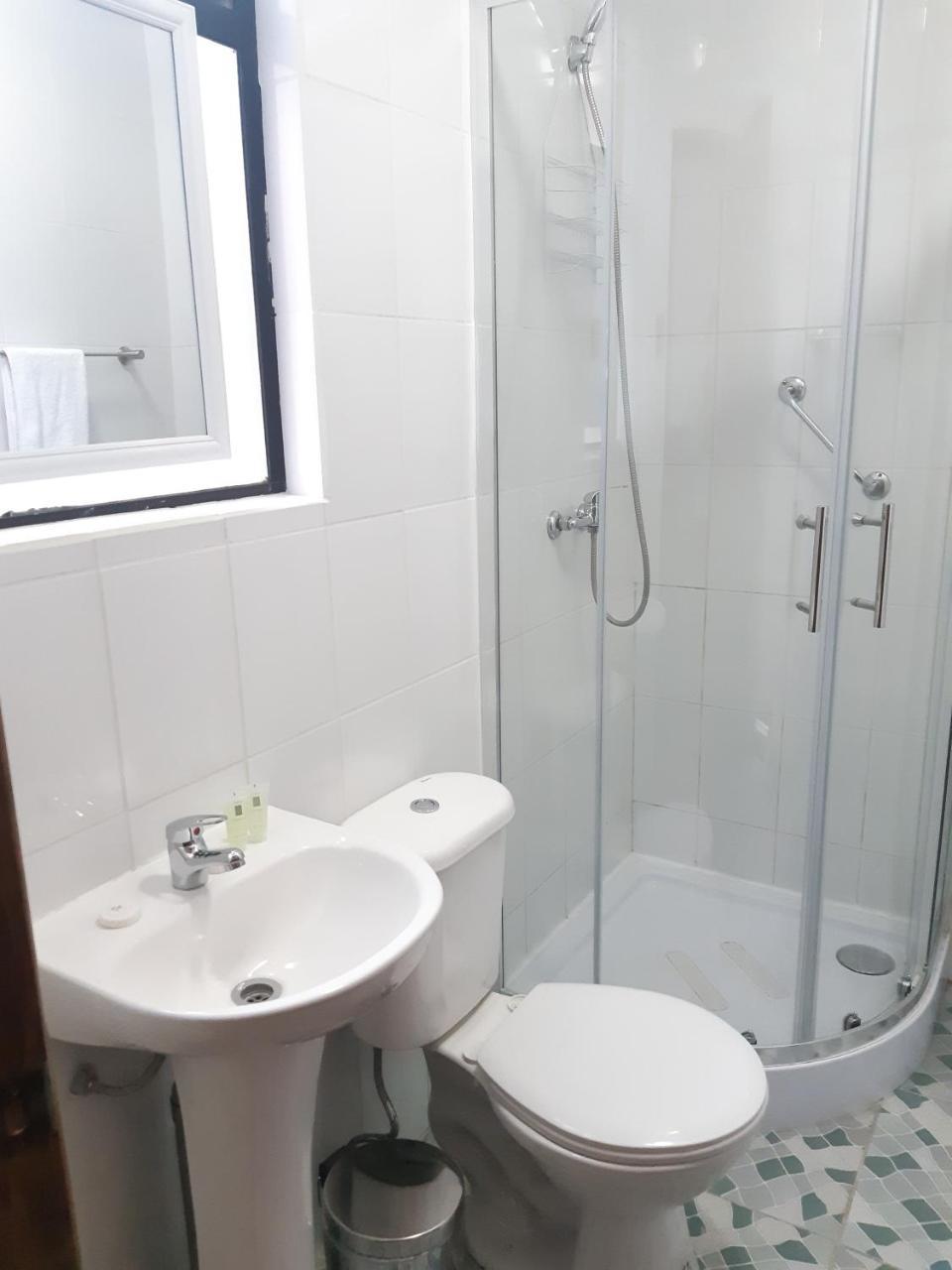 Agostini Hotel 푸에르토나탈레스 외부 사진