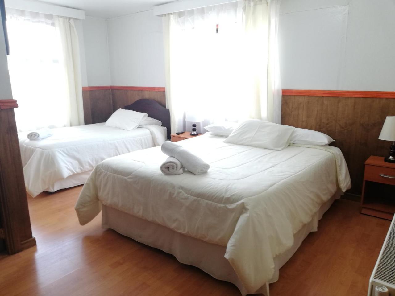Agostini Hotel 푸에르토나탈레스 외부 사진